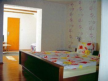 Gasthof Am Kurmittelhaus 2*